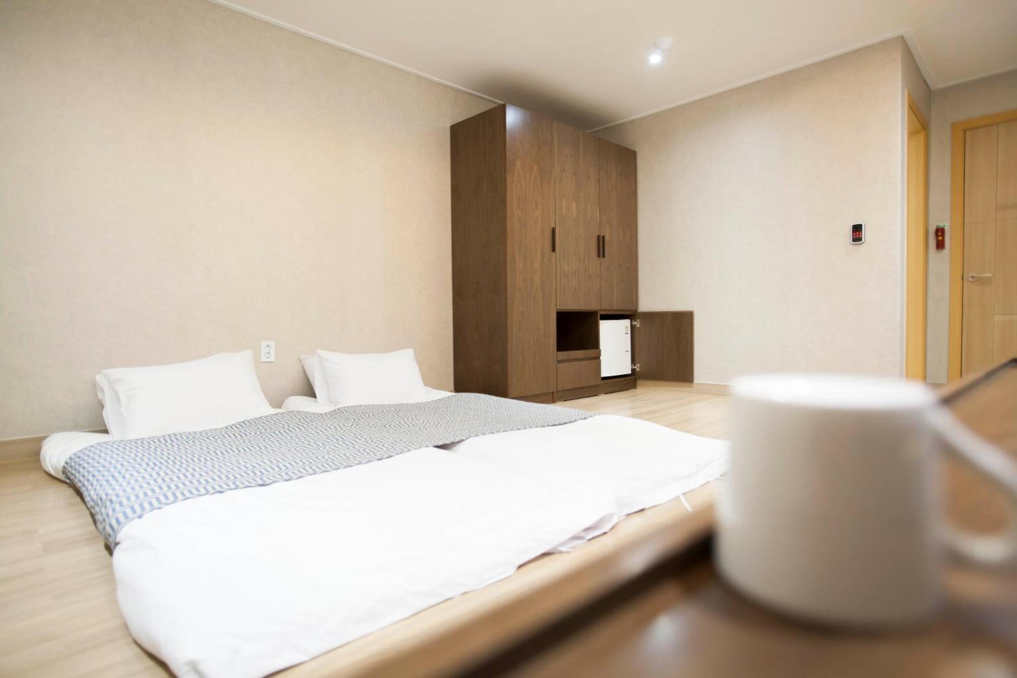I-Check Hyunjin Hotel Donghae Extérieur photo