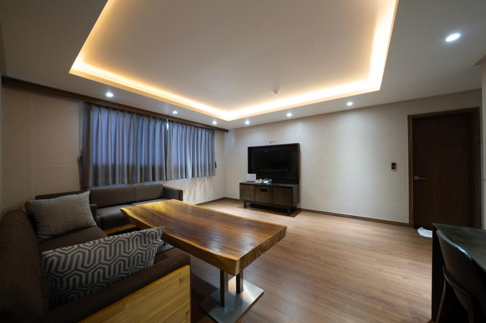 I-Check Hyunjin Hotel Donghae Extérieur photo