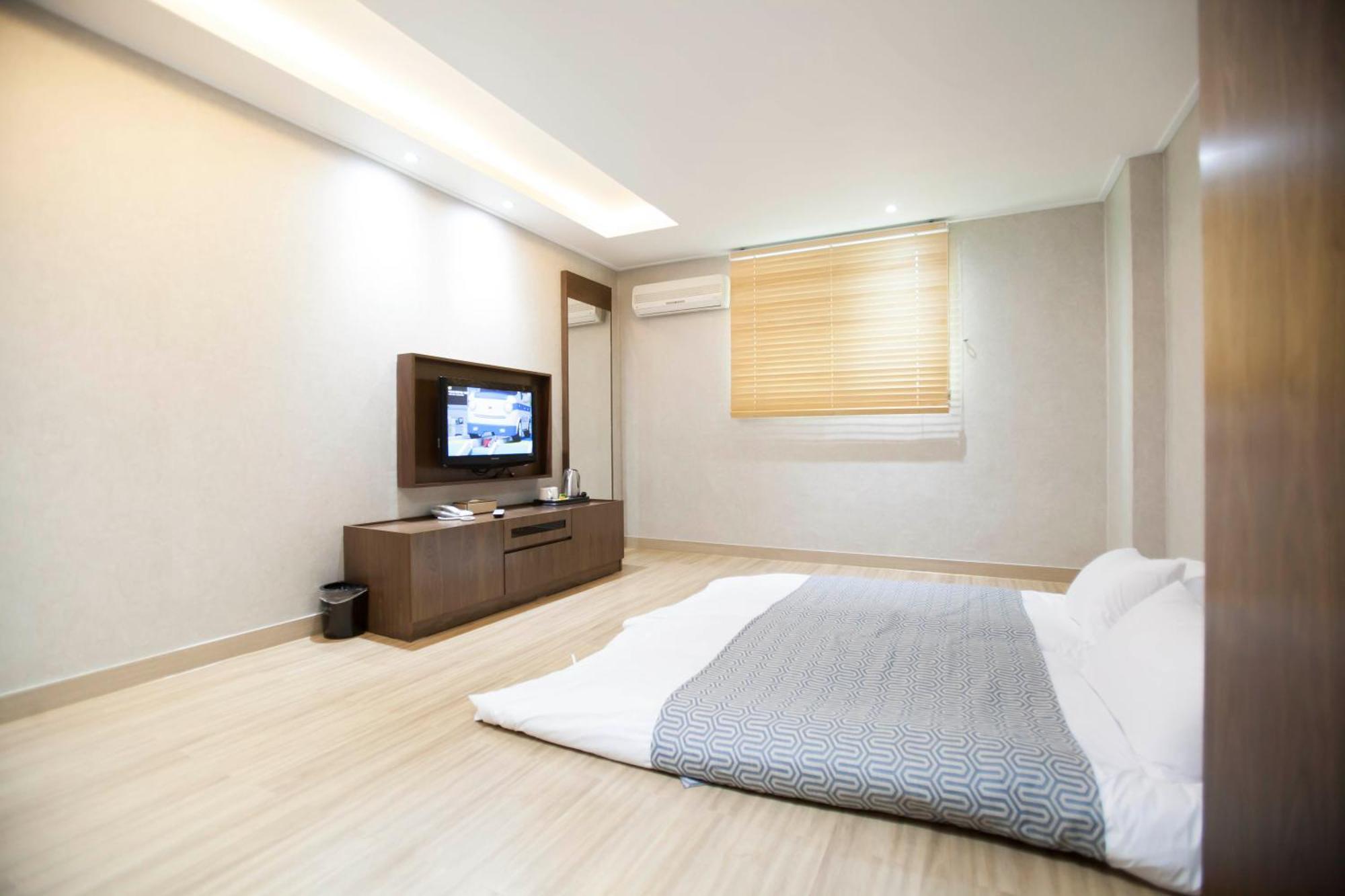 I-Check Hyunjin Hotel Donghae Extérieur photo