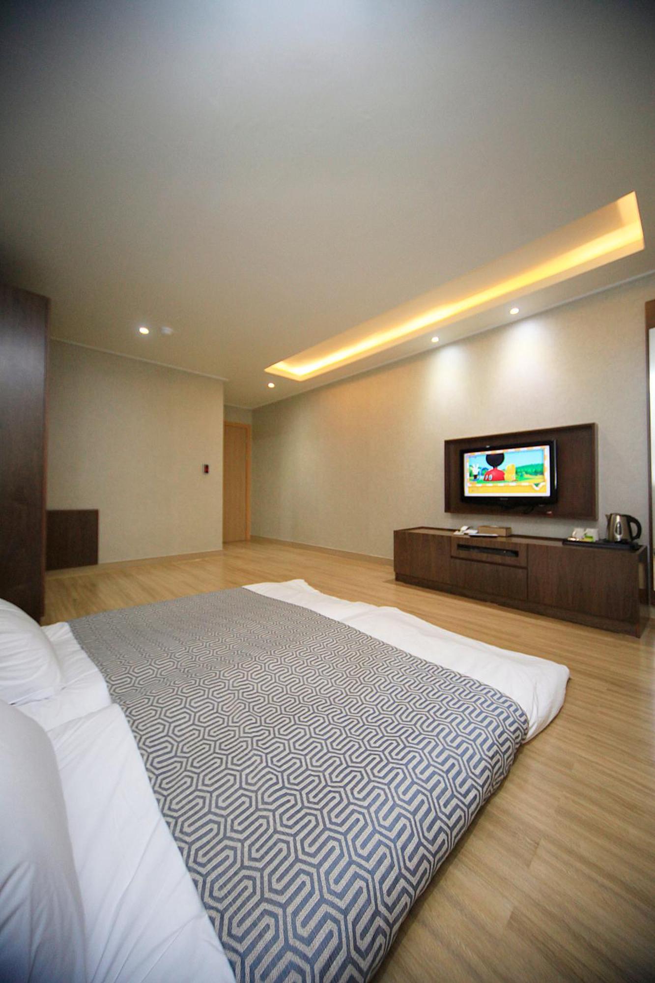 I-Check Hyunjin Hotel Donghae Extérieur photo